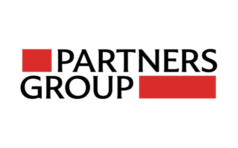 A diagram showing the parts of a nuclear fusion reactor, including a tokamak, with labels for the core, magnetic coils, and plasma, depicted in black and red colors.